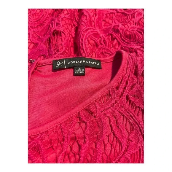 Adrianna Papell Women’s Large Fuchsia Pink Paisley Lace‎ Overlay Sleeveless Top - Picture 4 of 5